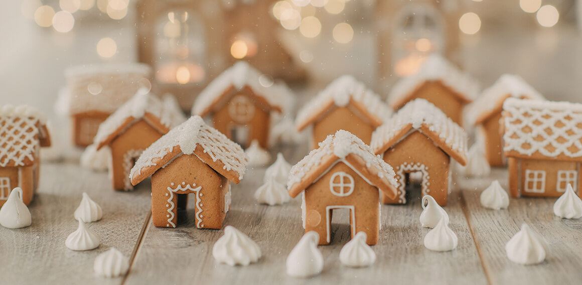 Several small gingerbread houses